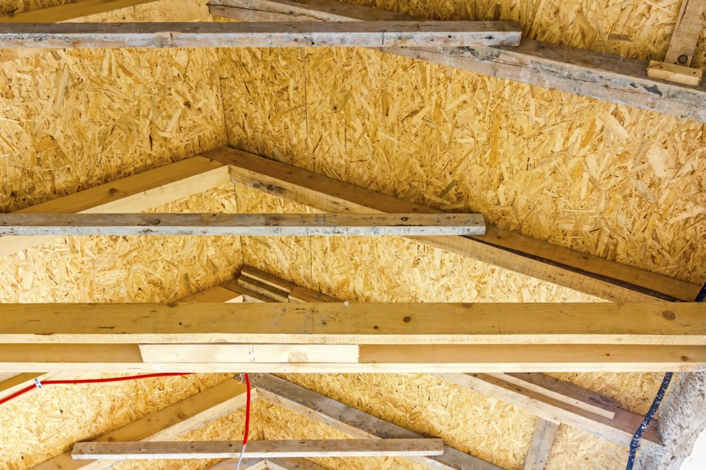 Thermal insulation material - plywood, roof in attic